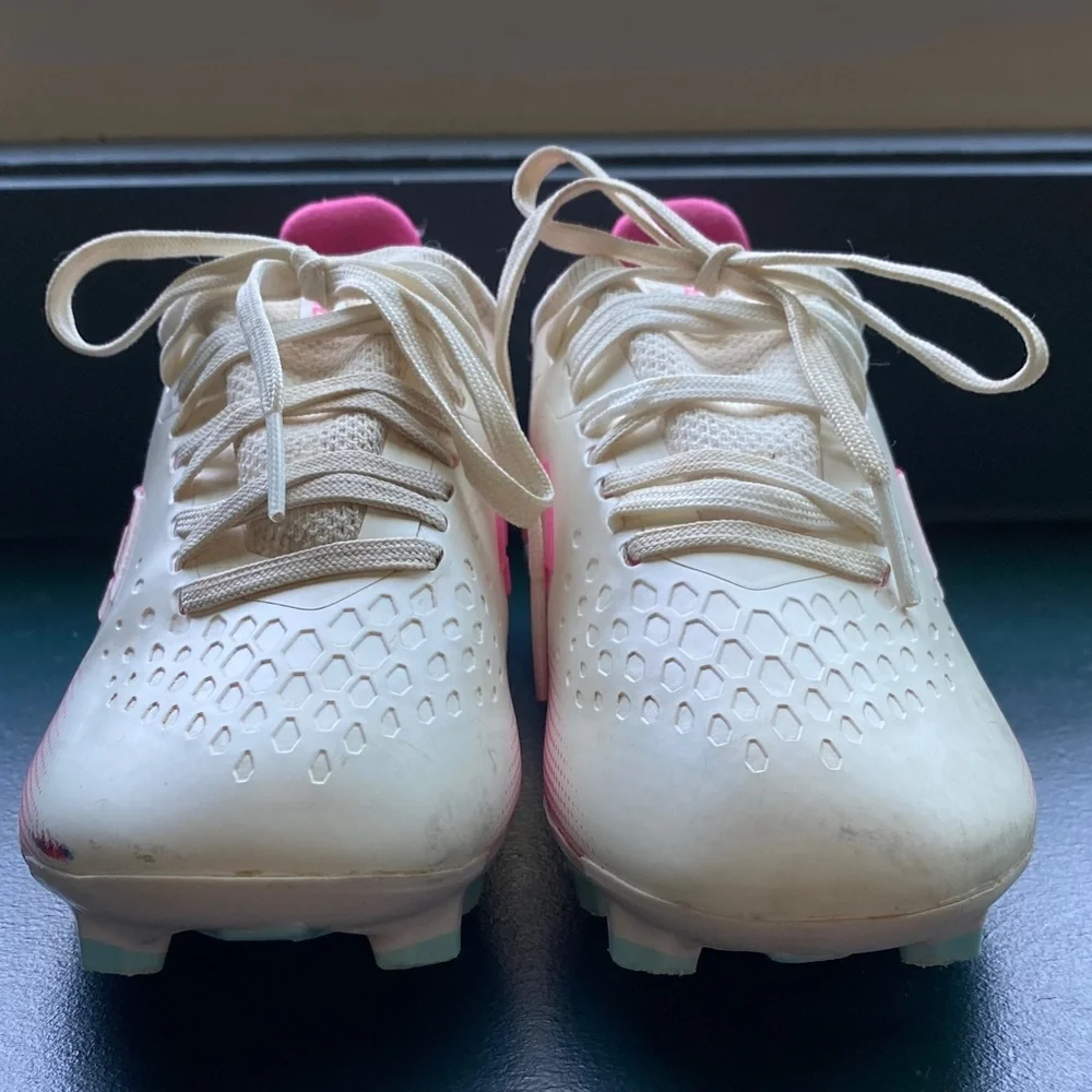 Lotto girls soccer cleats 13K - Picture 7 of 9